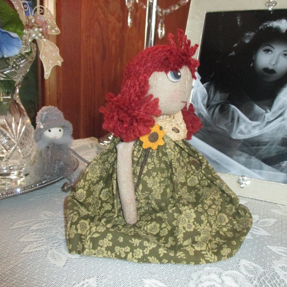 Pearson's Simply Primitives Doll - Picture 3 of 8